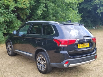 Used Mitsubishi Outlander 2017 for sale - 79137779: Photo