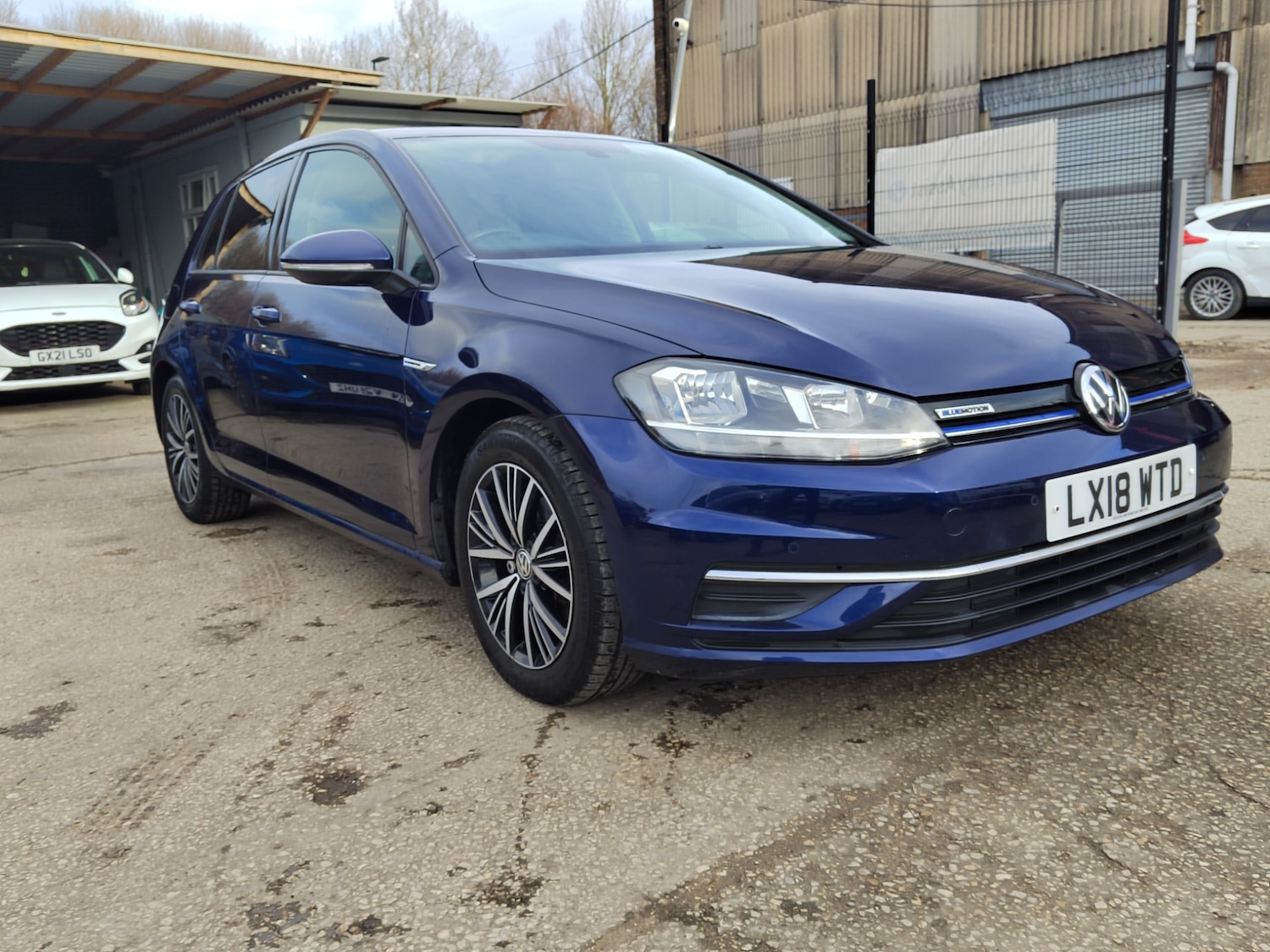 Used Volkswagen Golf 2018 for sale - 76894955: Photo 1