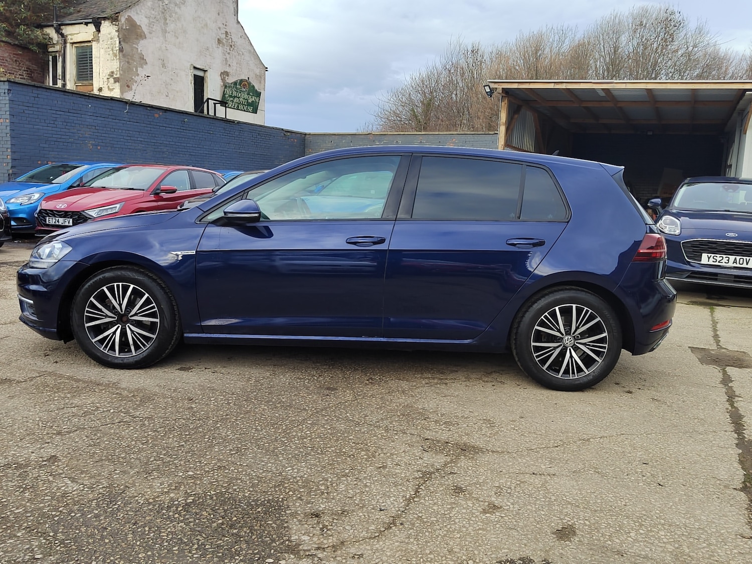 Used Volkswagen Golf 2018 for sale - 76894955: Photo 4