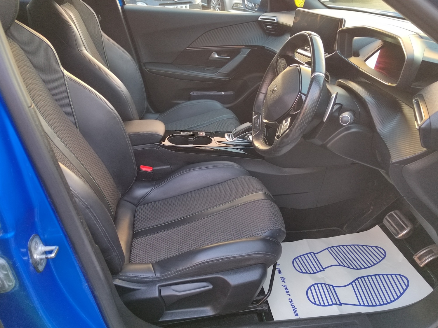 Used Peugeot 2008 2020 for sale - 77079050: Photo 11