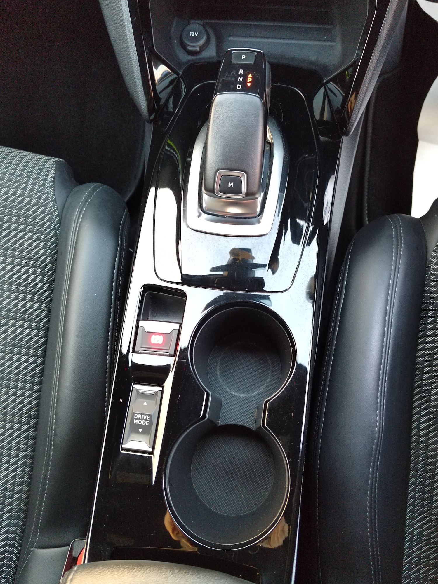 Used Peugeot 2008 2020 for sale - 77079050: Photo 16