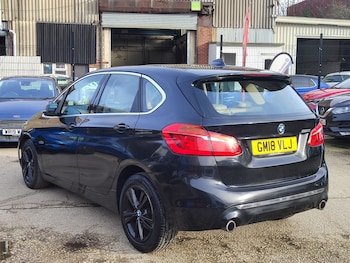 Used BMW 2 Series 2018 for sale - 77581015: Photo