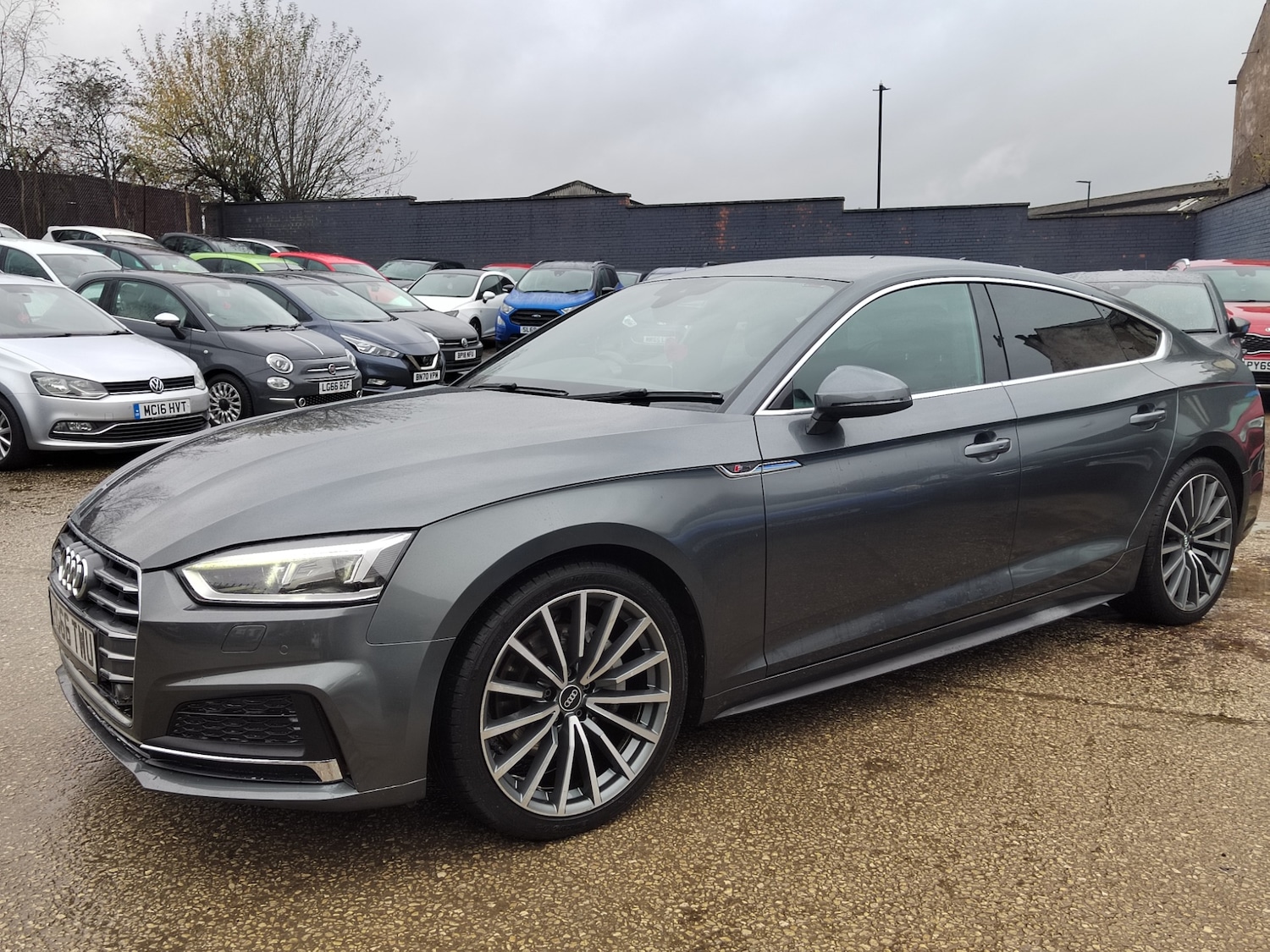 Used Audi A5 2017 for sale - 76946750: Photo 2