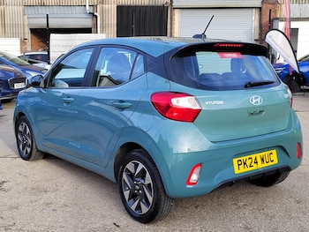 Used Hyundai i10 2024 for sale - 77718242: Photo