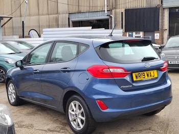 Used Ford Fiesta 2019 for sale - 78065603: Photo