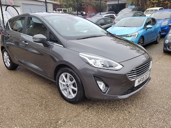 Used Ford Fiesta 2018 for sale - 76554743: Photo