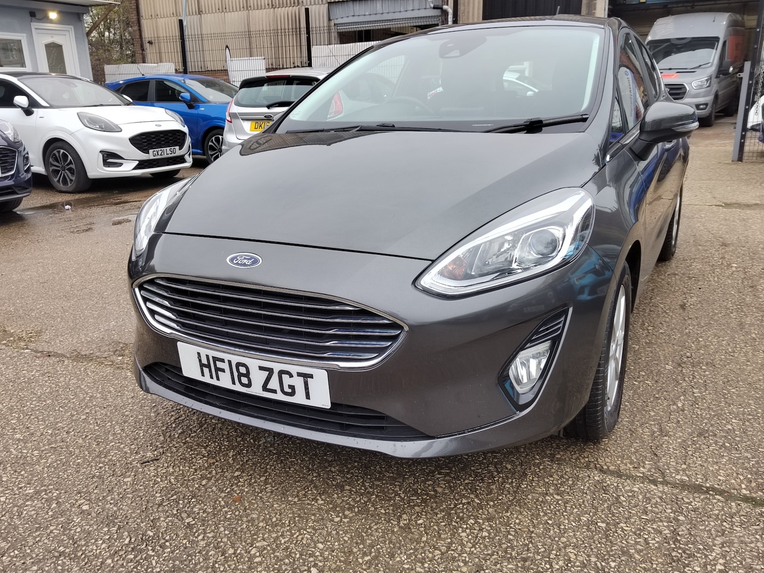Used Ford Fiesta 2018 for sale - 76554743: Photo 2