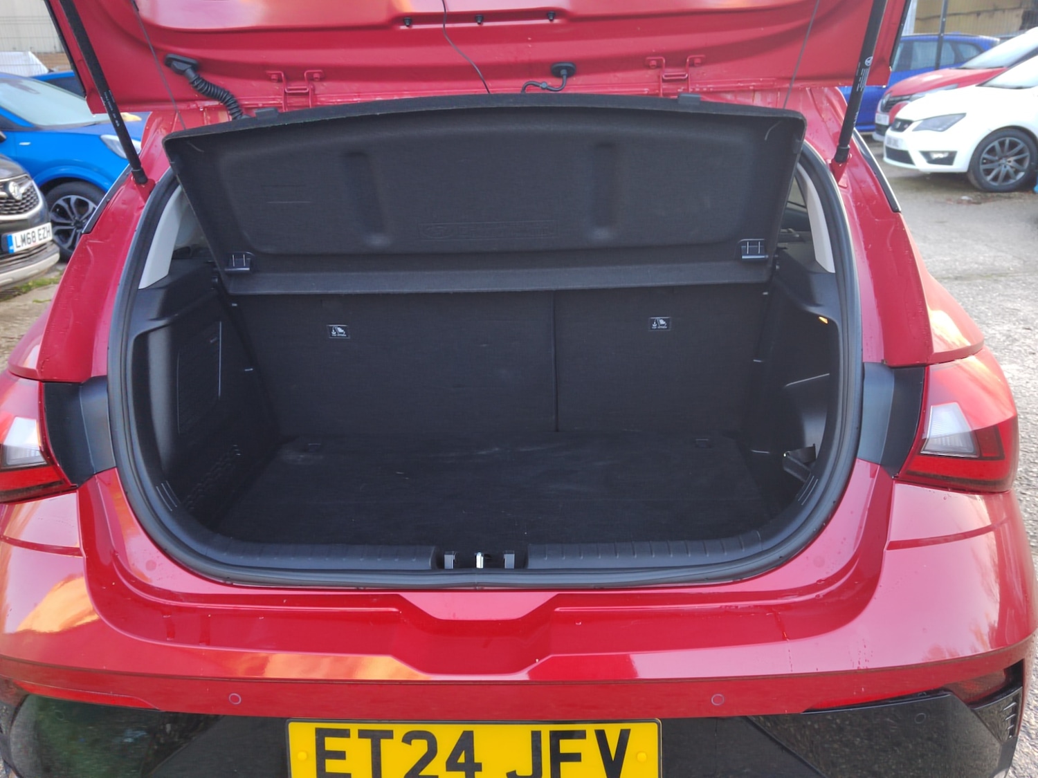 Used Hyundai i20 2024 for sale - 76792468: Photo 25