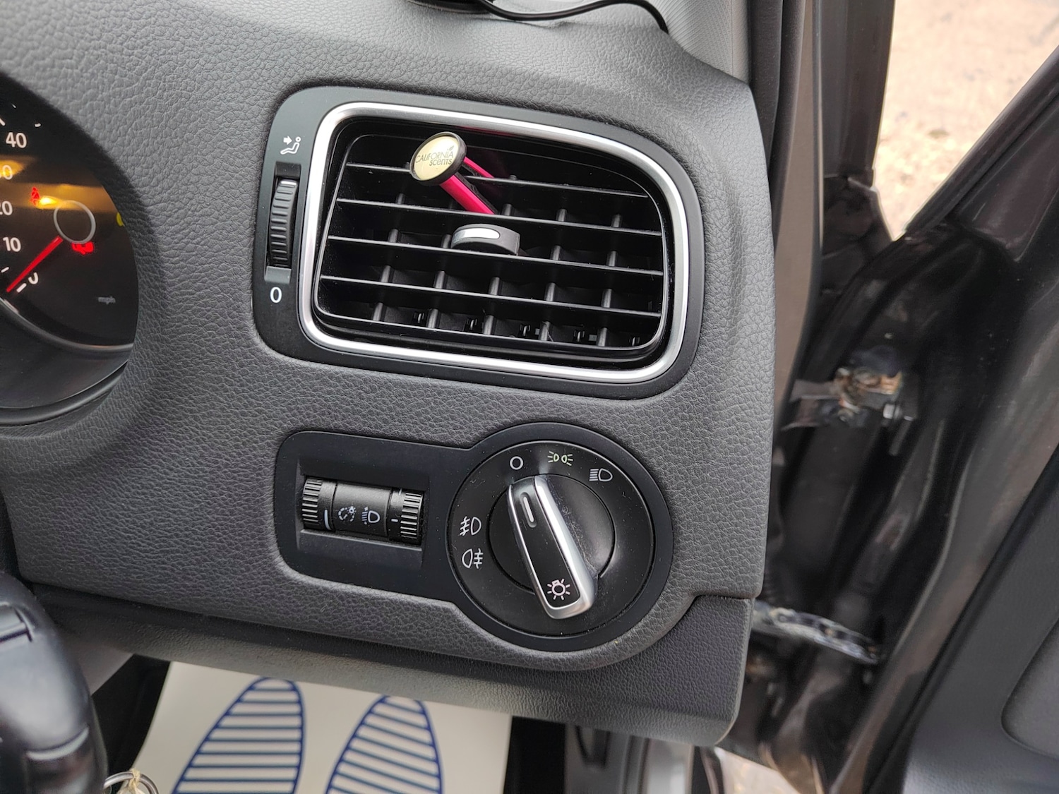 Used Volkswagen Polo 2013 for sale - 77432940: Photo 20