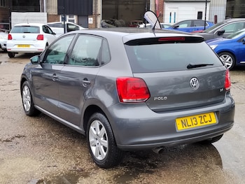 Used Volkswagen Polo 2013 for sale - 77432940: Photo