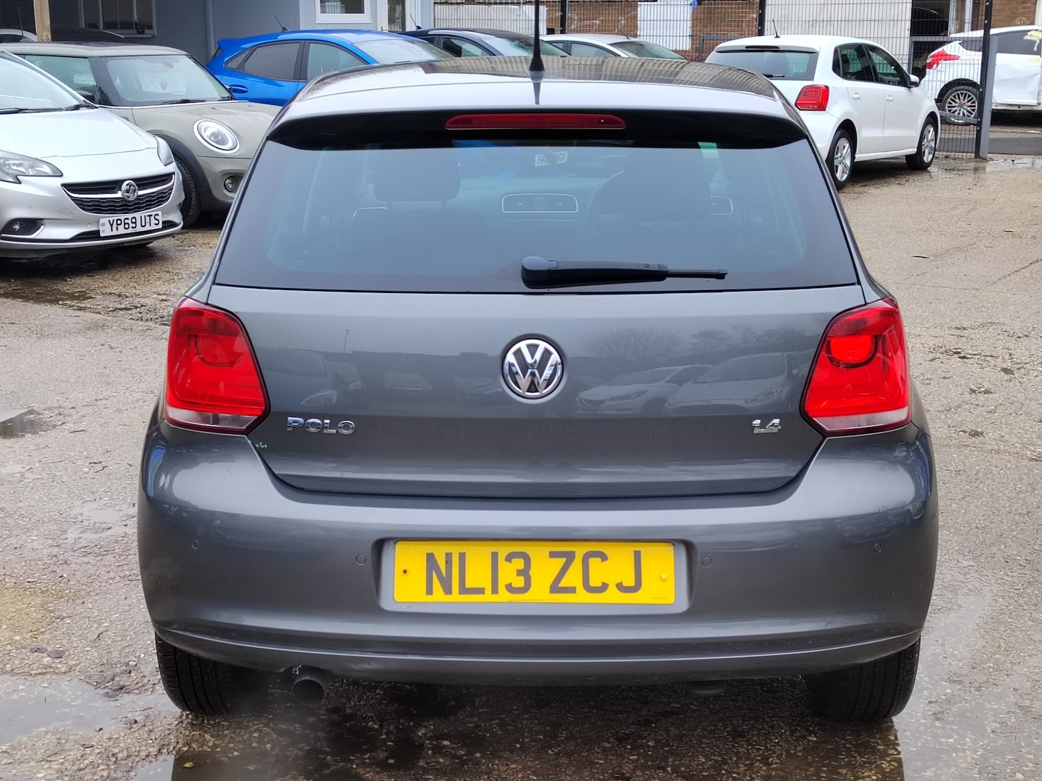 Used Volkswagen Polo 2013 for sale - 77432940: Photo 8