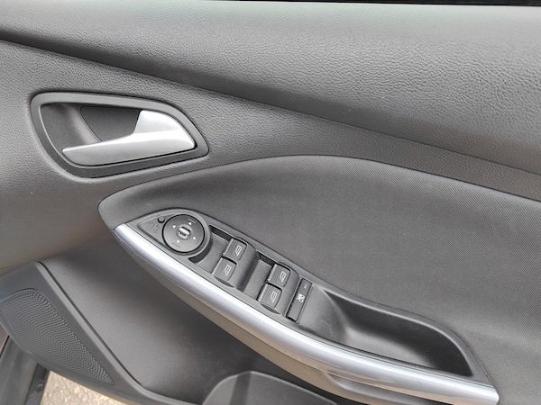 Used Ford Focus 2013 for sale - 75108576: Photo 25