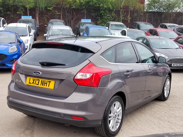 Used Ford Focus 2013 for sale - 75108576: Photo 3