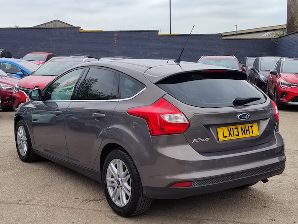 Used Ford Focus 2013 for sale - 75108576: Photo 4