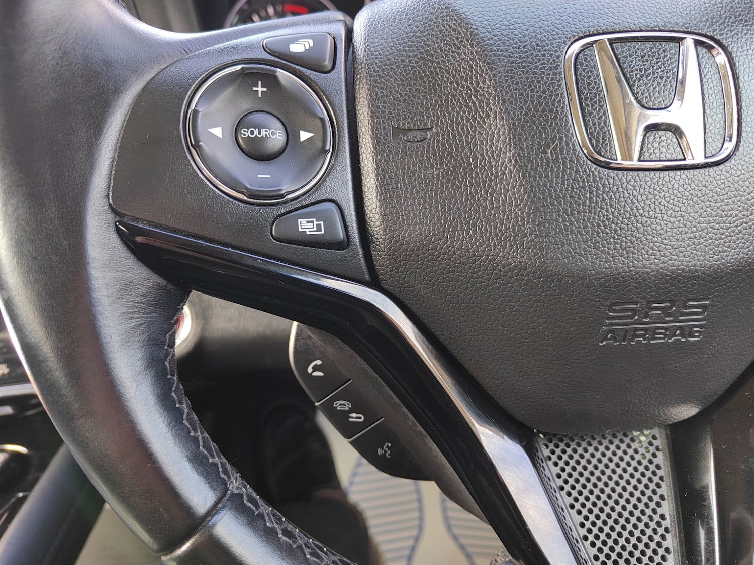 Used Honda HR-V 2018 for sale - 77715857: Photo 15