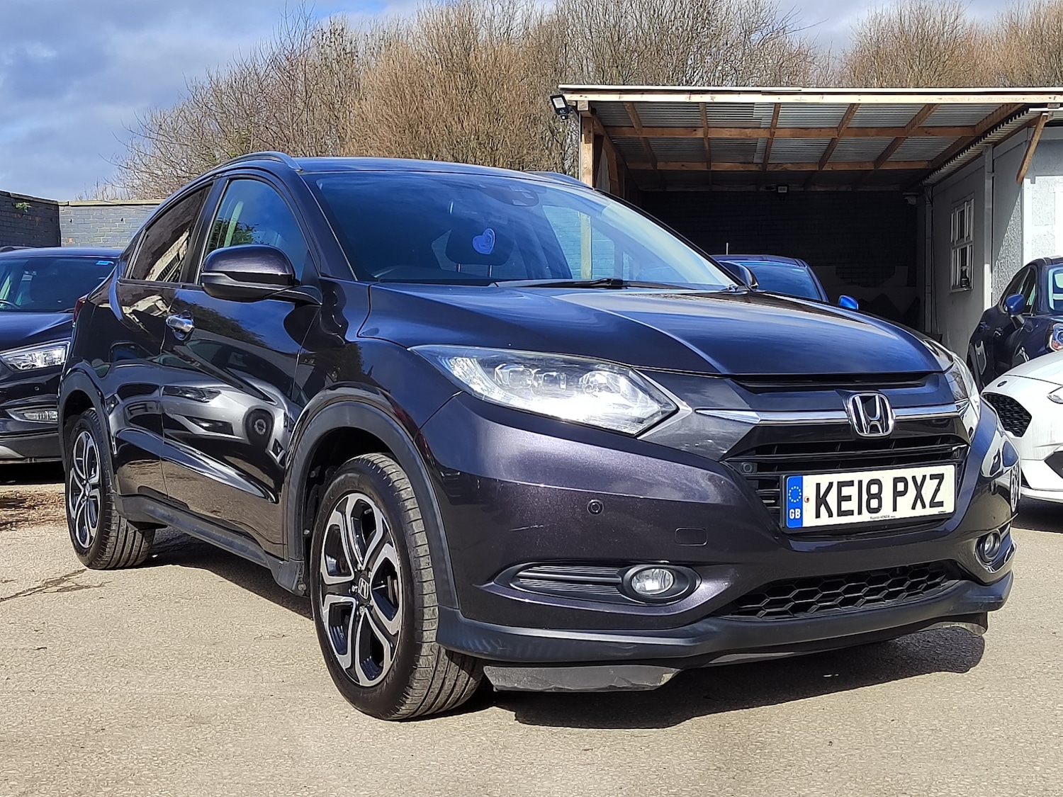 Used Honda HR-V 2018 for sale - 77715857: Photo 2