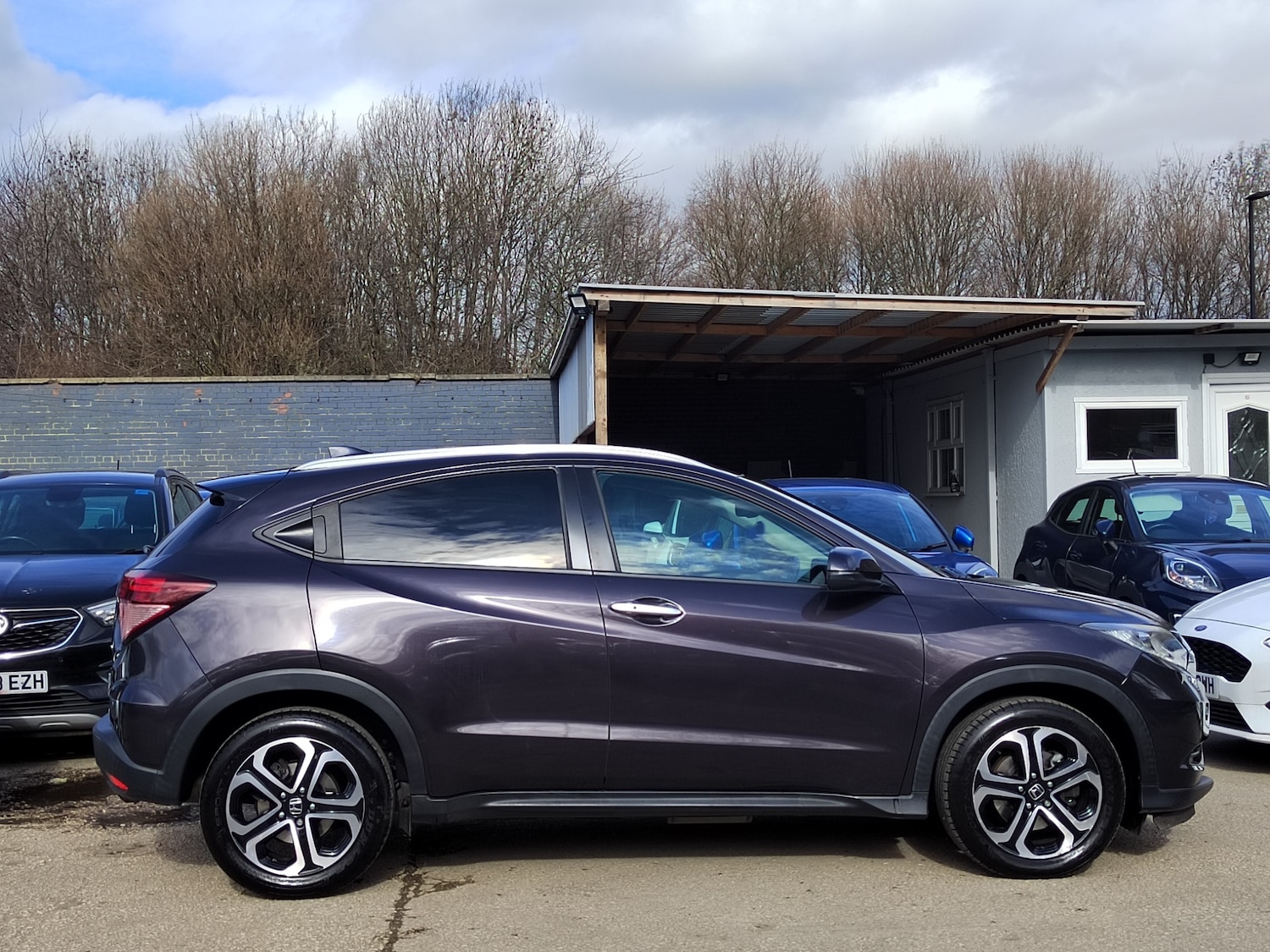 Used Honda HR-V 2018 for sale - 77715857: Photo 5