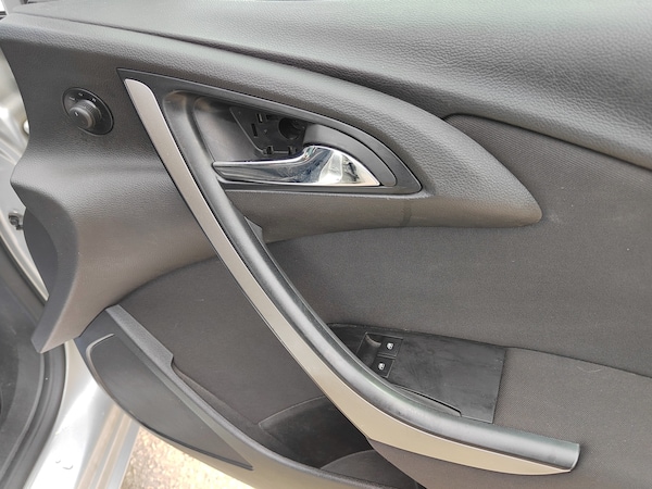 Used Vauxhall Astra 2014 for sale - 73908714: Photo 23