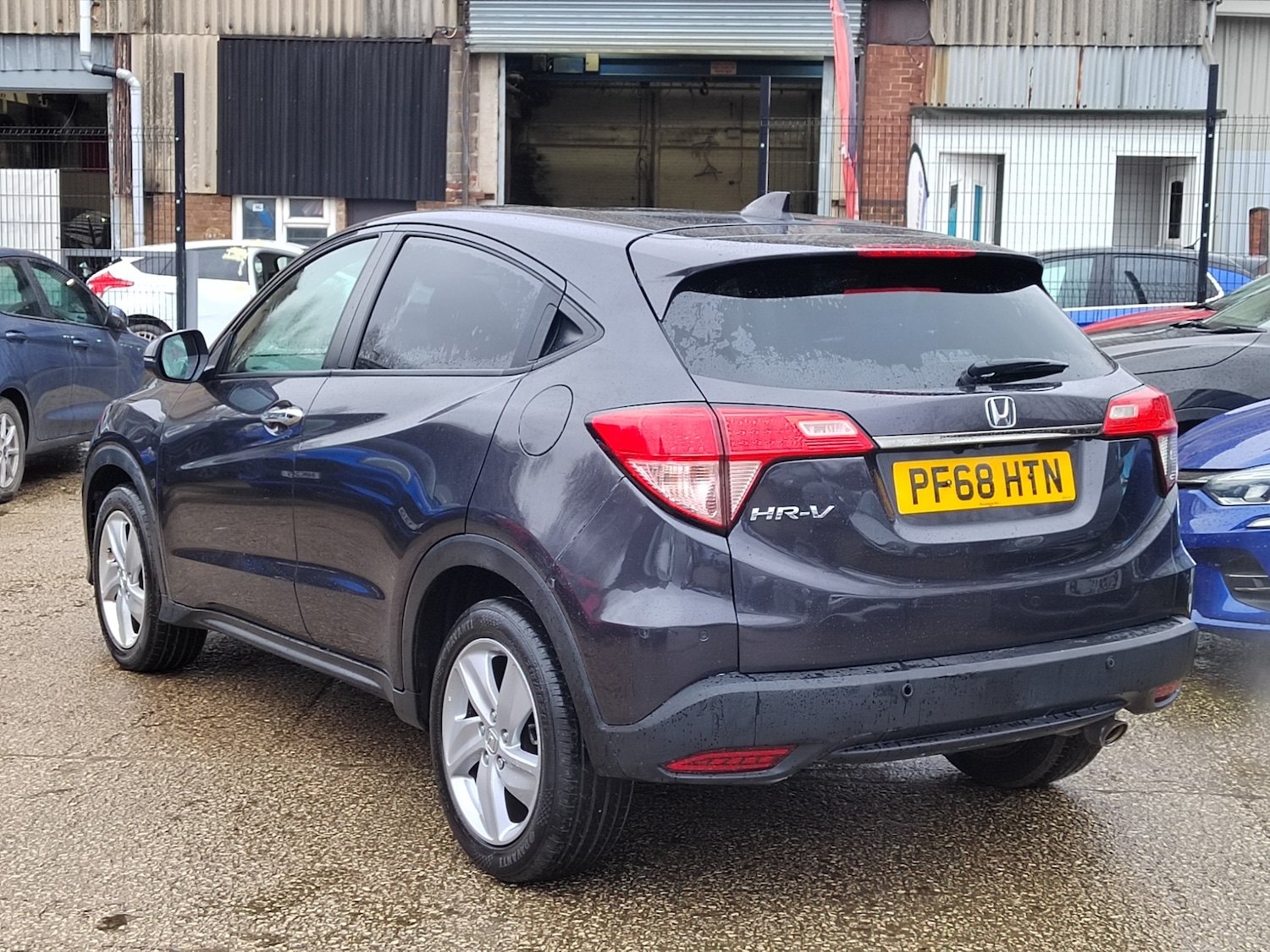 Used Honda HR-V 2018 for sale - 77529277: Photo 3