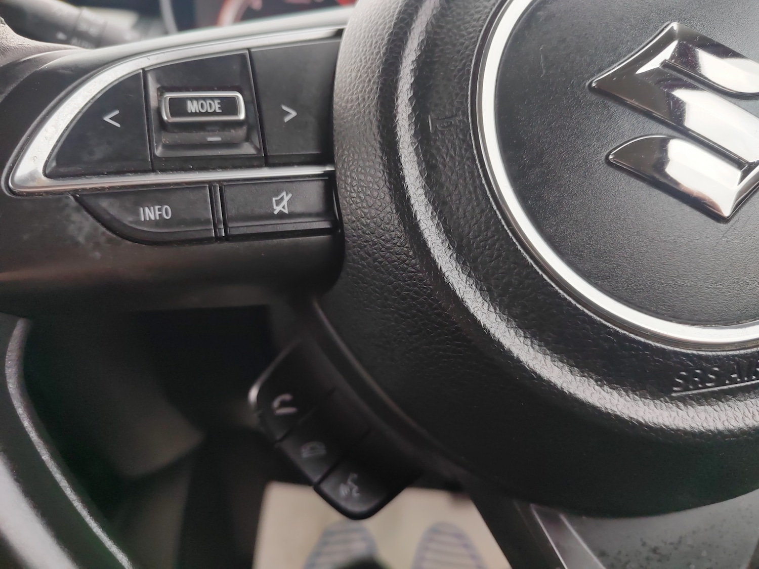 Used Suzuki Swift 2018 for sale - 77650106: Photo 16