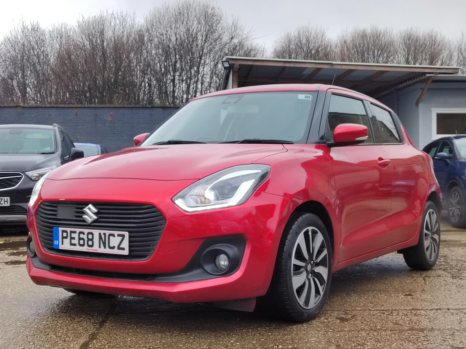 Used Suzuki Swift 2018 for sale - 77650106: Photo 2