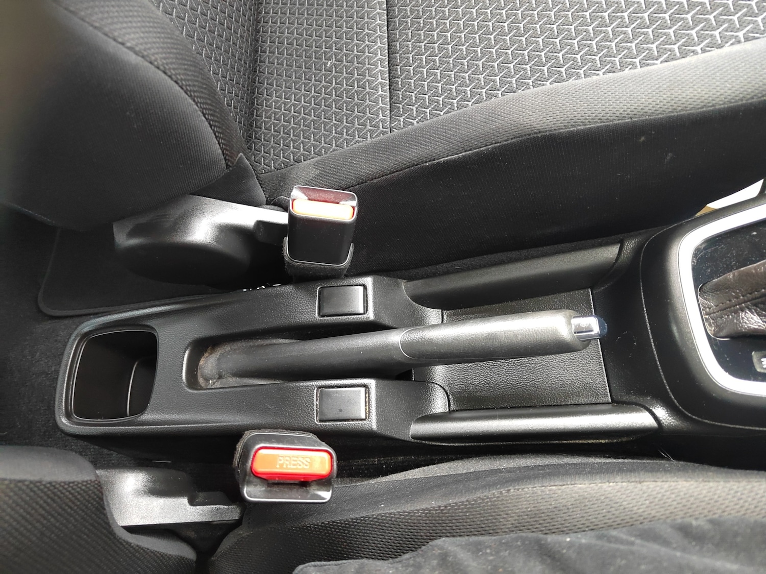 Used Suzuki Swift 2018 for sale - 77650106: Photo 26