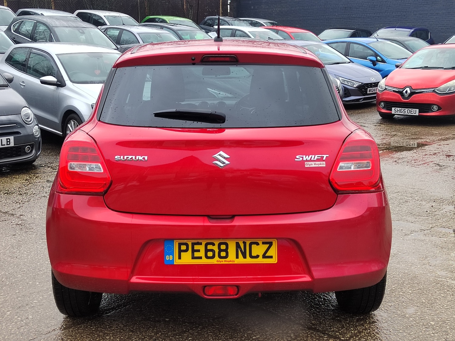 Used Suzuki Swift 2018 for sale - 77650106: Photo 8