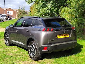 Used Peugeot 2008 2021 for sale - 79854689: Photo