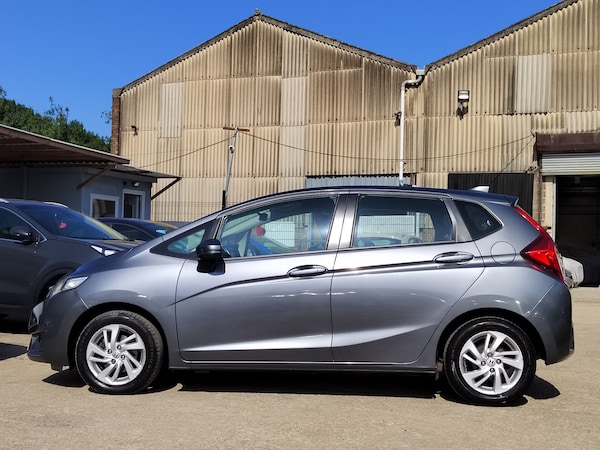 Used Honda Jazz 2017 for sale - 74941497: Photo 6