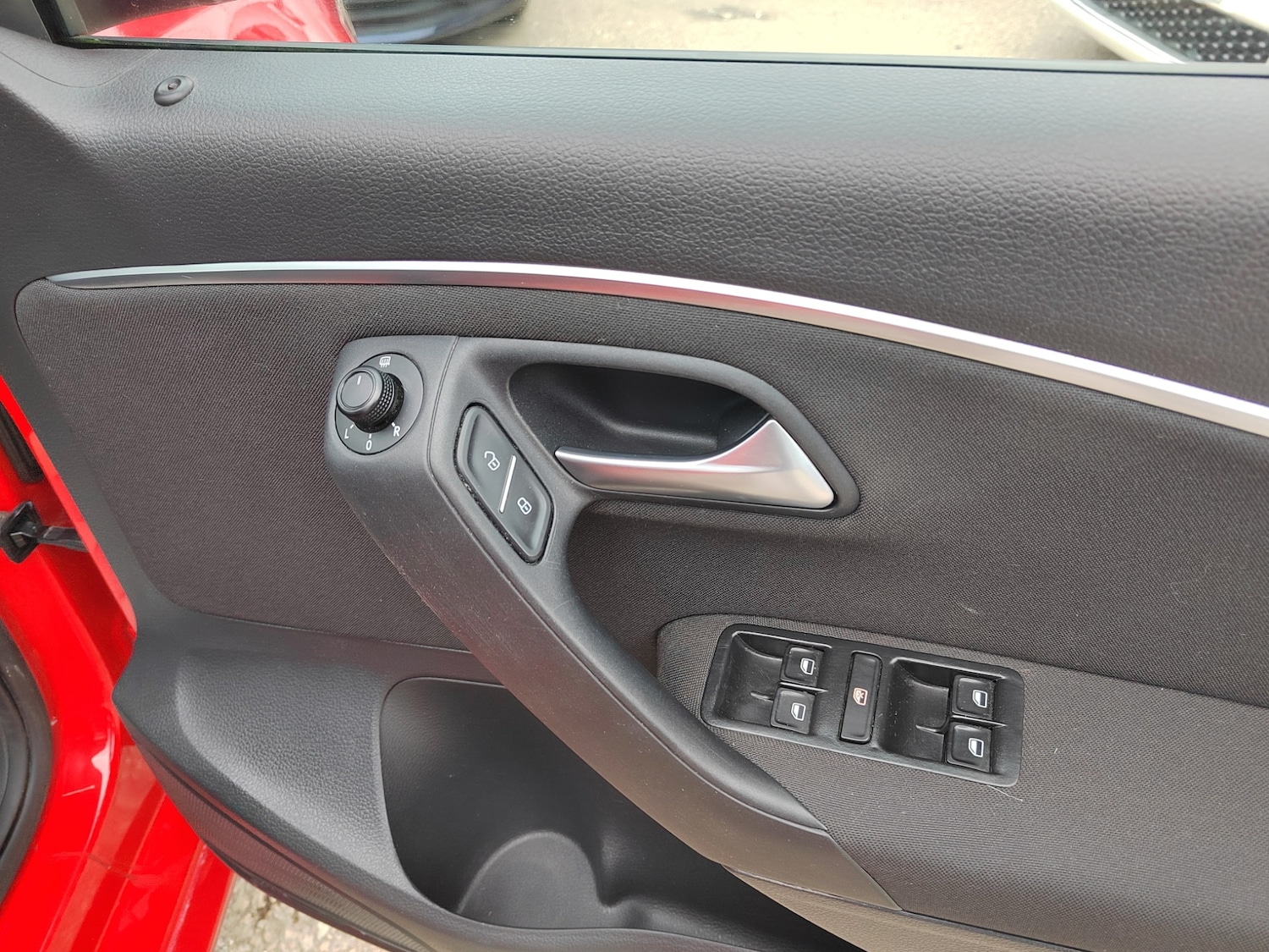 Used Volkswagen Polo 2017 for sale - 76194777: Photo 24