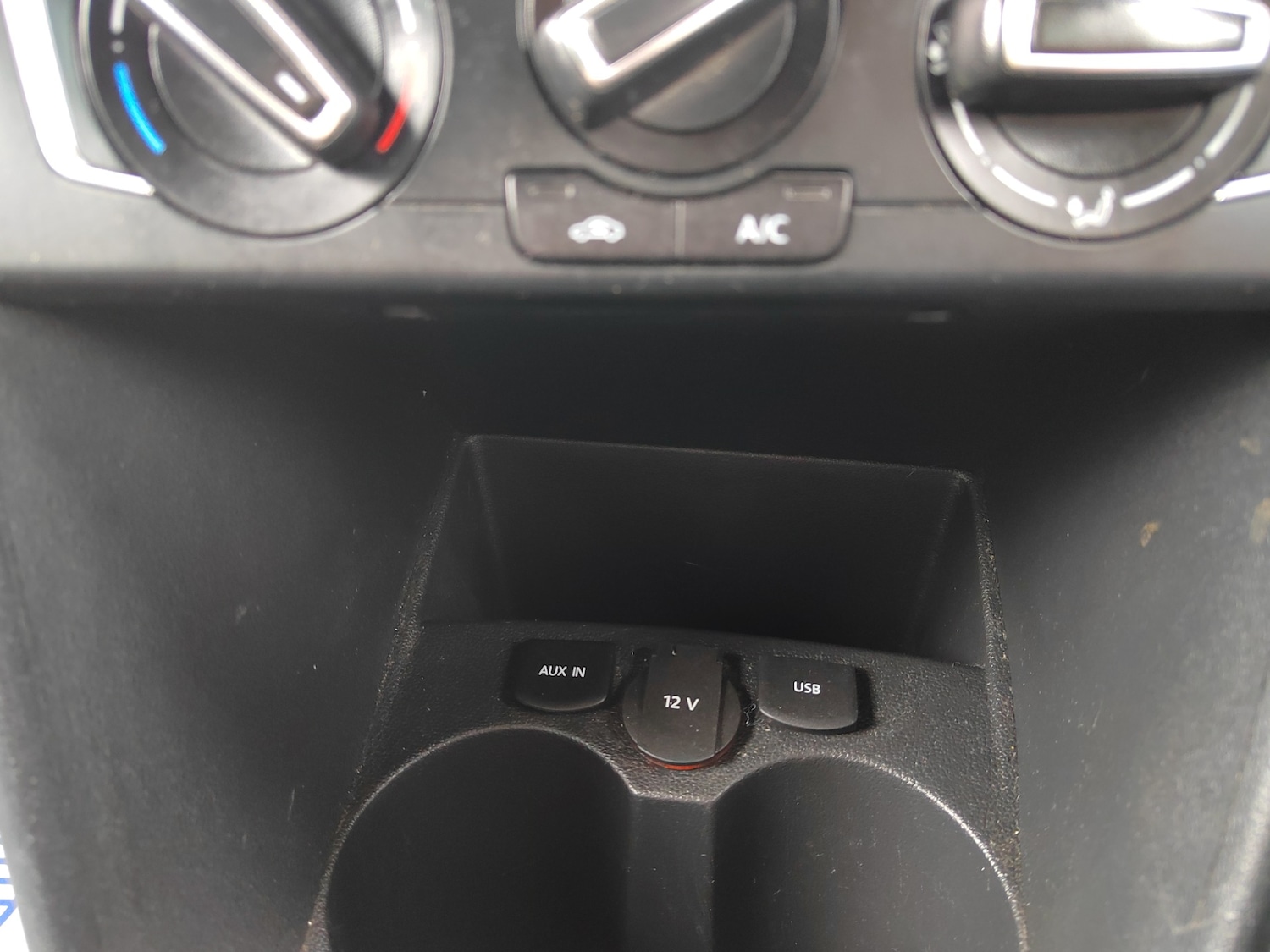 Used Volkswagen Polo 2017 for sale - 76194777: Photo 28