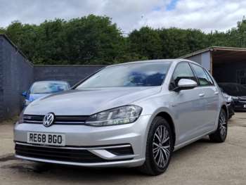 Used Volkswagen Golf 2018 for sale - 74763675: Photo