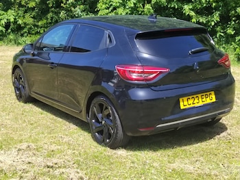 Used Renault Clio 2023 for sale - 78692027: Photo