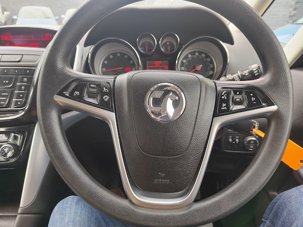 Used Vauxhall Zafira 2015 for sale - 74576884: Photo 15