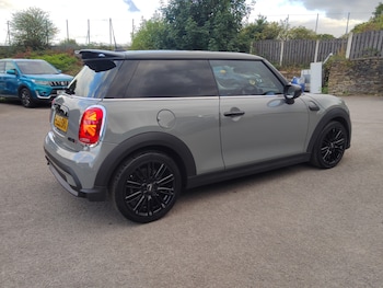 Used MINI Hatch 2022 for sale - 79627889: Photo