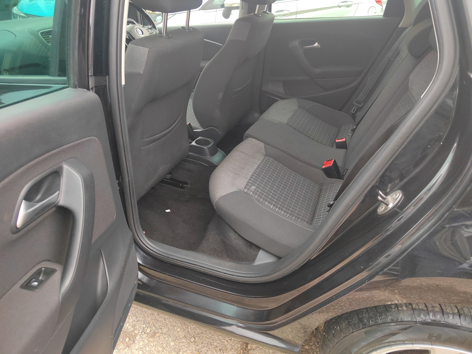 Used Volkswagen Polo 2017 for sale - 76493825: Photo 12