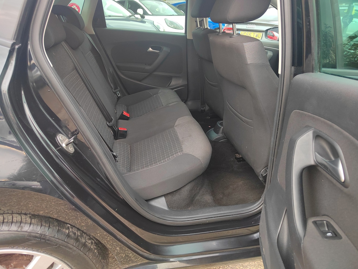 Used Volkswagen Polo 2017 for sale - 76493825: Photo 13