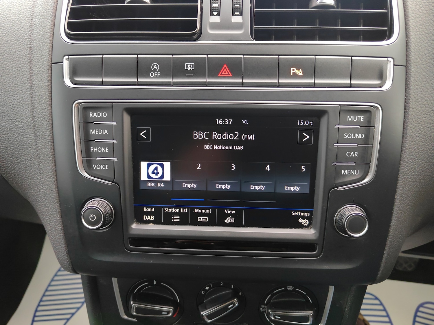 Used Volkswagen Polo 2017 for sale - 76493825: Photo 18