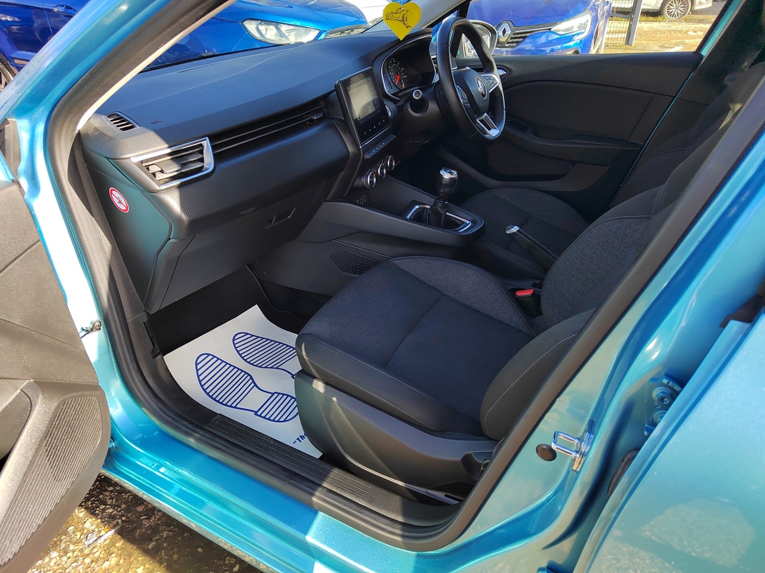Used Renault Clio 2020 for sale - 76353693: Photo 11