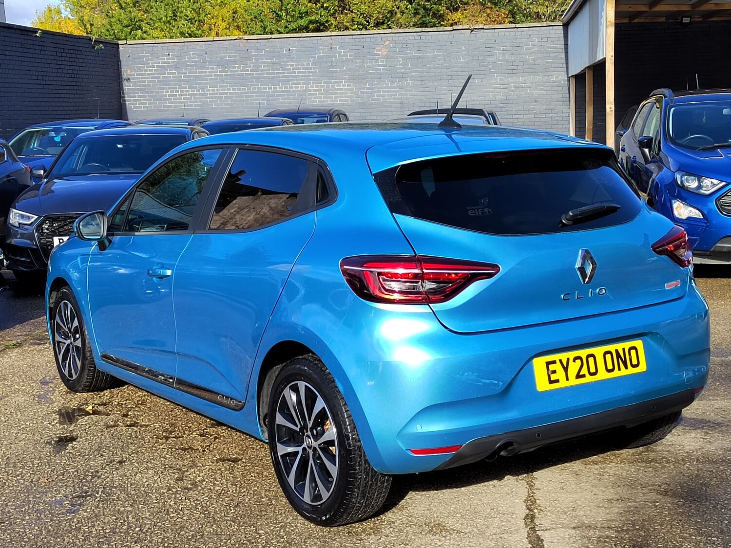 Used Renault Clio 2020 for sale - 76353693: Photo 3