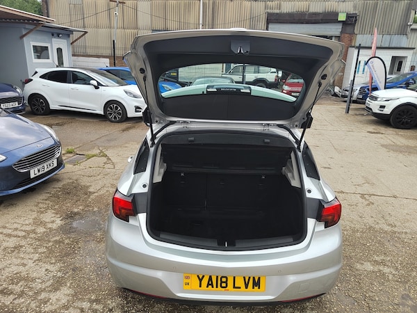 Used Vauxhall Astra 2018 for sale - 75034965: Photo 25