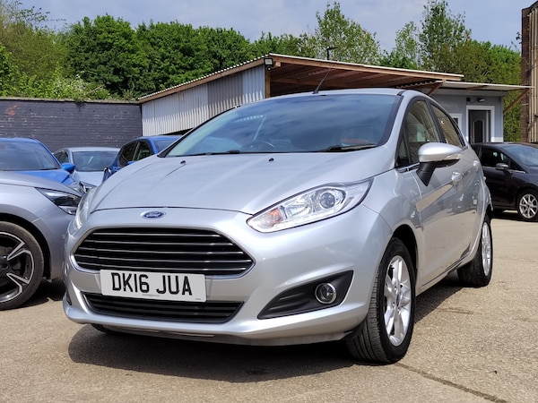 Used Ford Fiesta 2016 for sale - 71035708: Photo 2