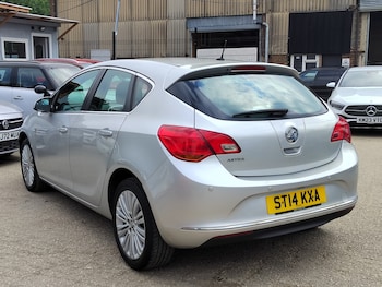 Used Vauxhall Astra 2014 for sale - 79067453: Photo