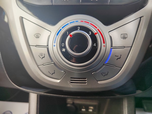 Used Hyundai Ix20 2018 for sale - 74560954: Photo 19