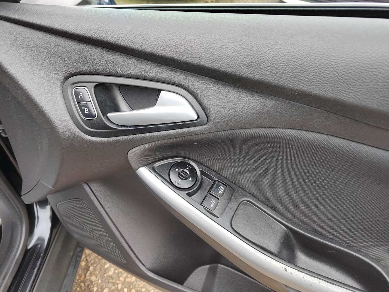 Used Ford Focus 2015 for sale - 77901871: Photo 22