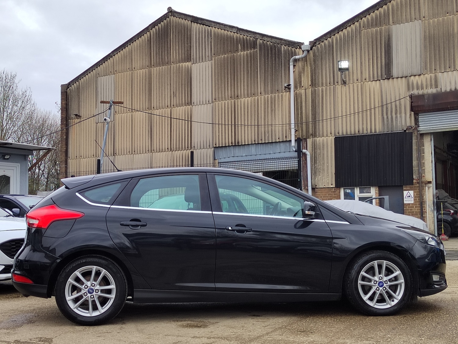 Used Ford Focus 2015 for sale - 77901871: Photo 5