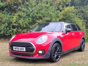 2018 (18) - 1.5 Cooper Black Pack 6dr 6-Door