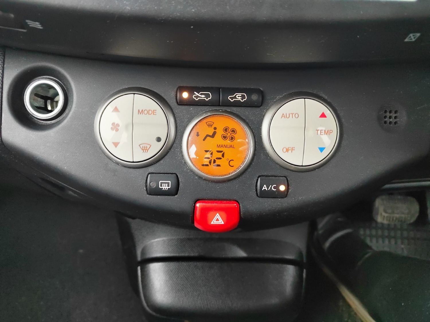 Used Nissan Micra 2003 for sale - 77420267: Photo 18