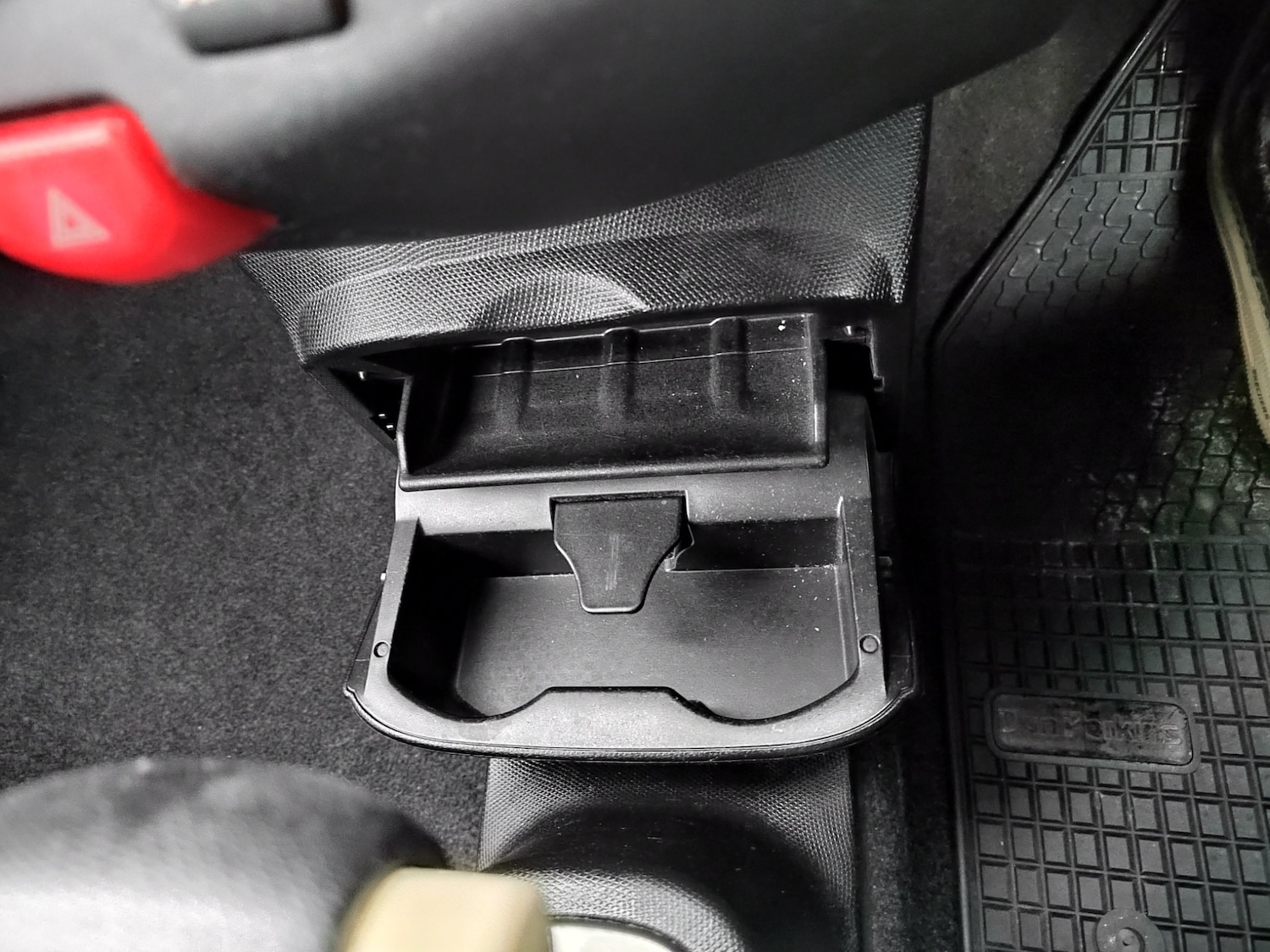 Used Nissan Micra 2003 for sale - 77420267: Photo 28