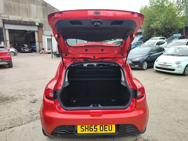 Used Renault Clio 2015 for sale - 75396092: Photo 25